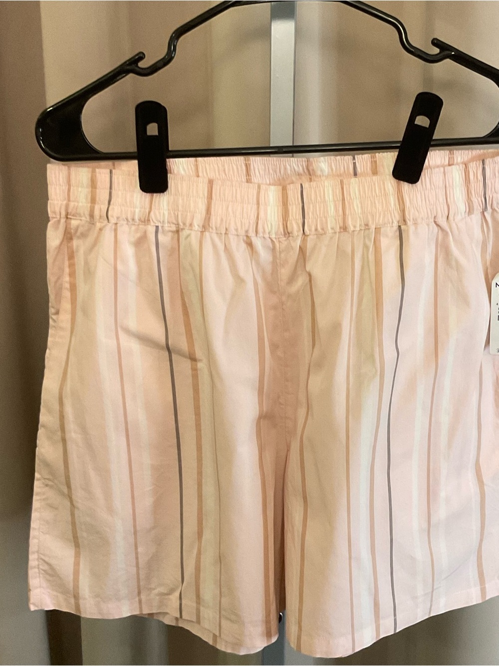 BP Light Pink Striped Elastic Waist Shorts - Picture 1 of 4